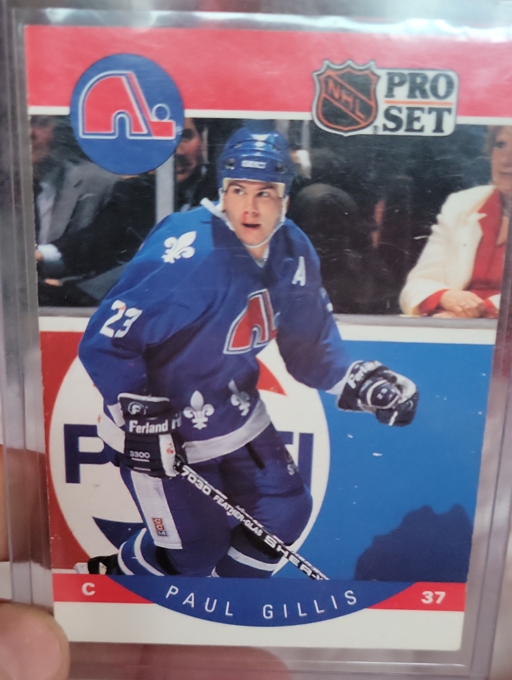 Paul Gillis Quebec Nordiques Hockey Card - Pro Set ERROR #37 Bloody Nose